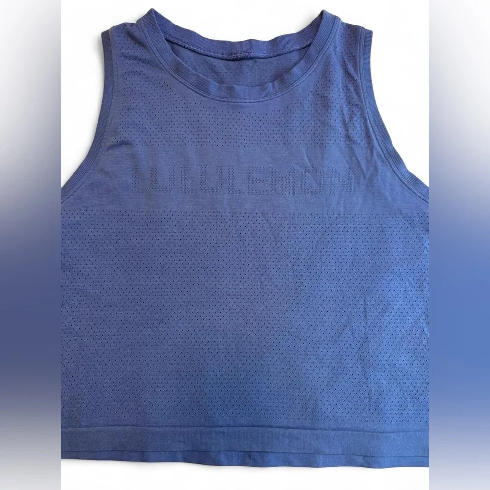 Lululemon Breeze By Muscle Crop Tank - Jet Stream Blue